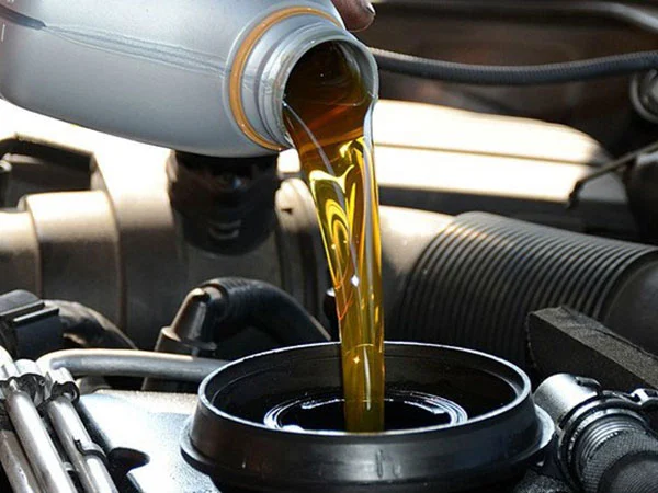 After how many kilometers need to change engine oil for car